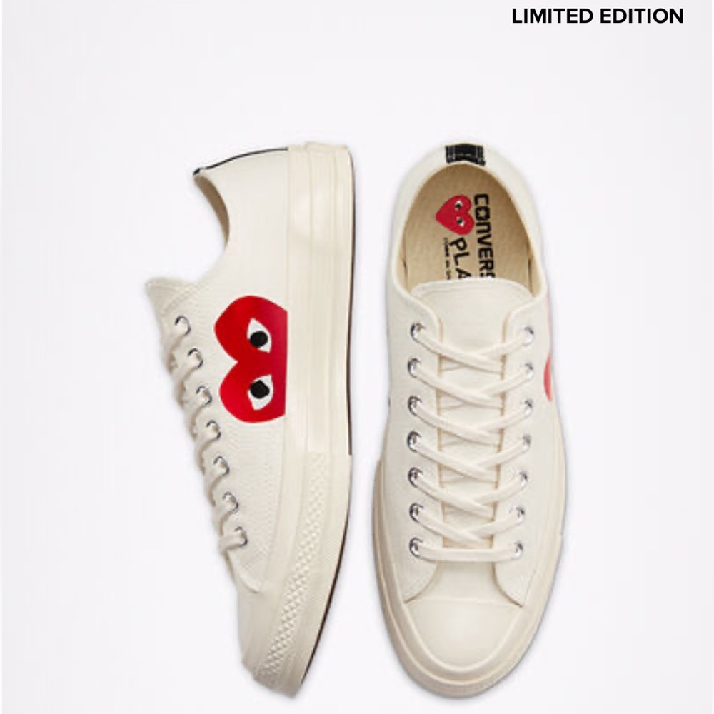 NWT Size 9 women's Converse x PLAY
Comme des Garçons Chuck 70